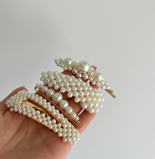 4-PIECE PEARL HAIR PINS